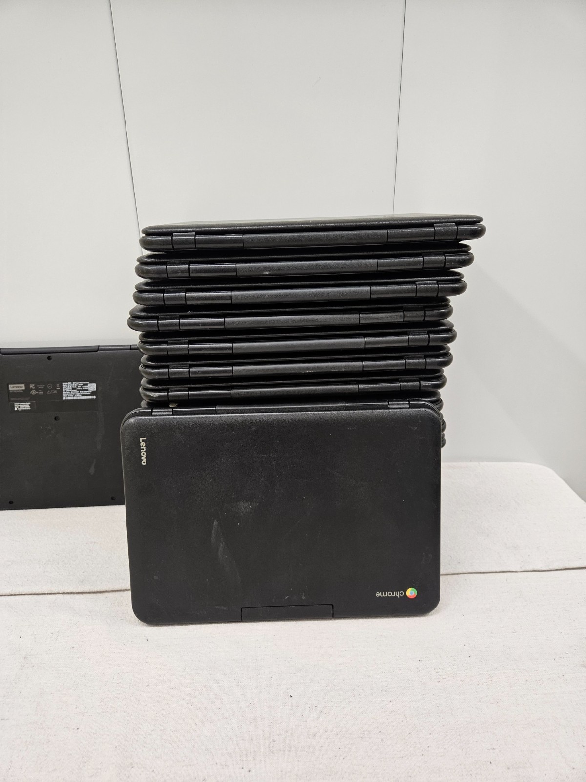 Lenovo N22-20 Chromebook Laptop 80SF 11.6″ Screen – Built-in Webcam | FOR PARTS