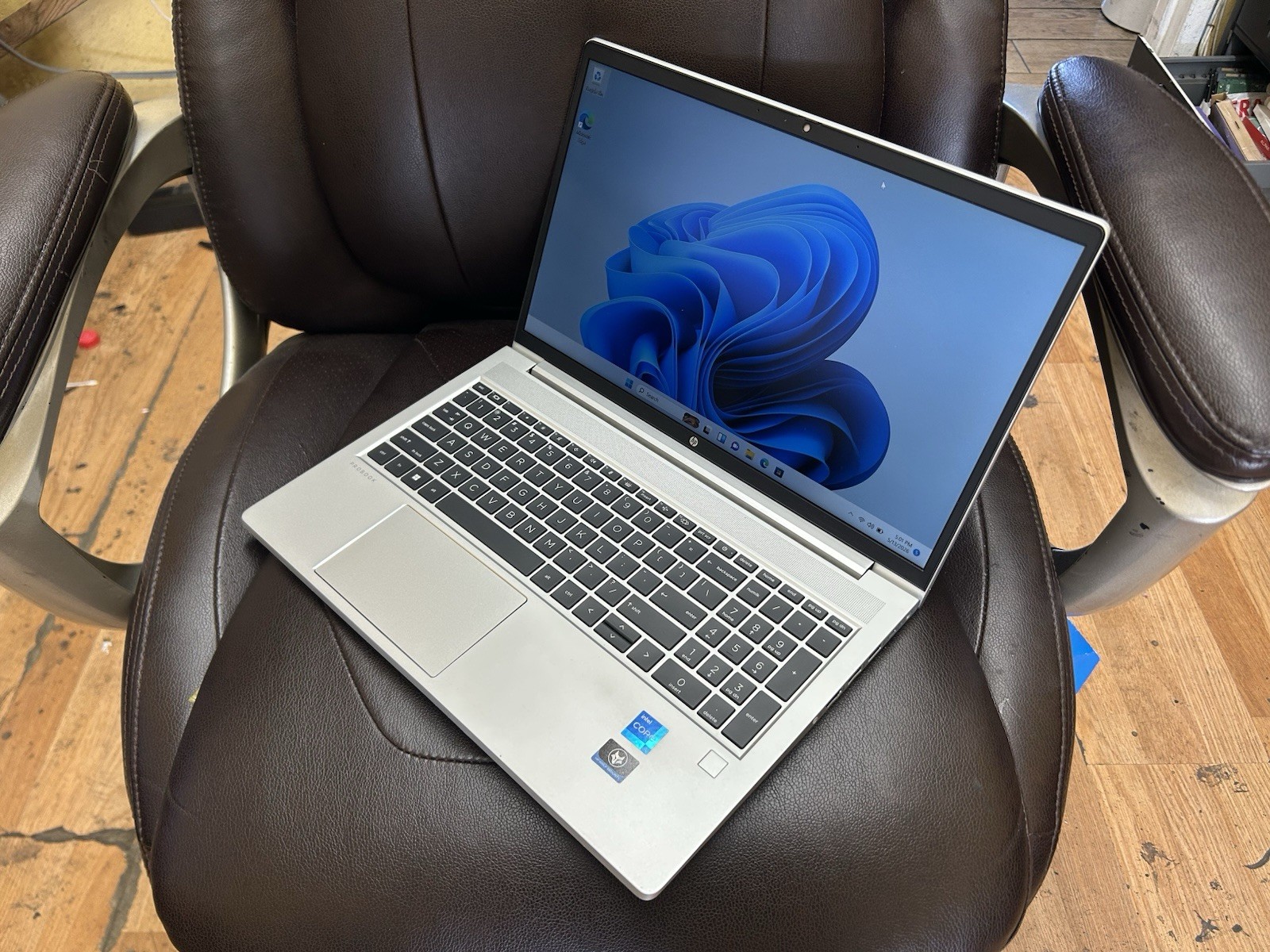 HP ProBook 450 G8 14” i5-1135G7 2.4GHz 4GB RAM 256GB NVMe W11Pro Office 16