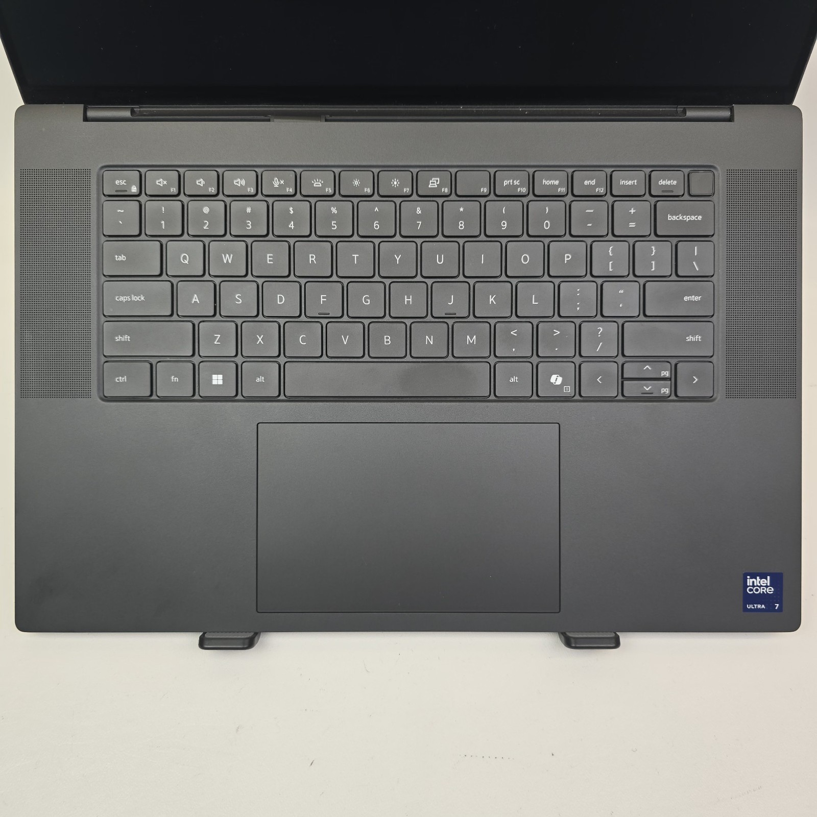 Dell Precision 5690 WQUXGA Touch Ultra 7 165H 32GB 1TB RTX 1000 Ada 6GB NO OS/AC