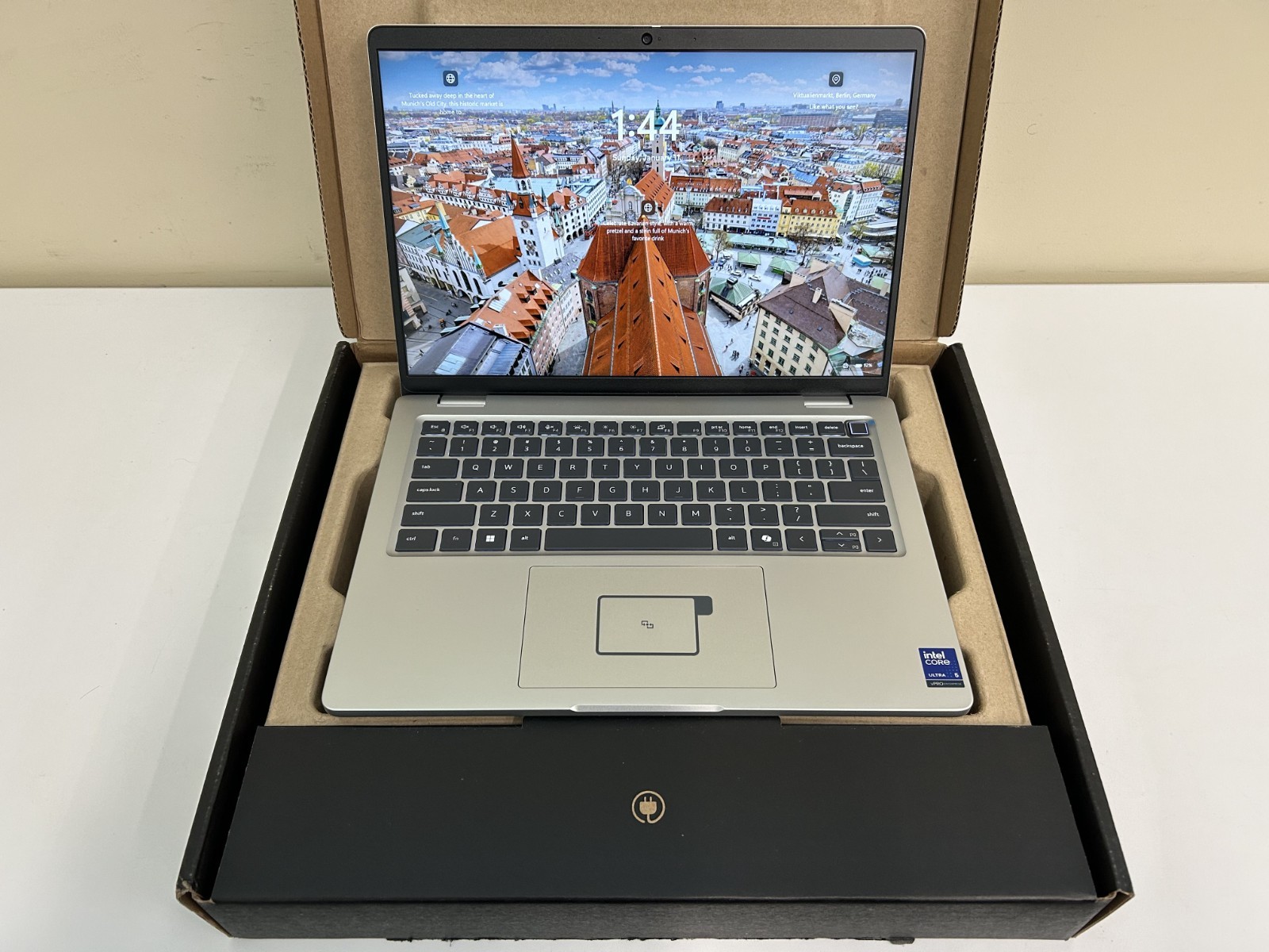 LAPTOP Dell Latitude 5450 14″ Ultra 5-135U 512GB SSD 32GB RAM Win 11 Pro