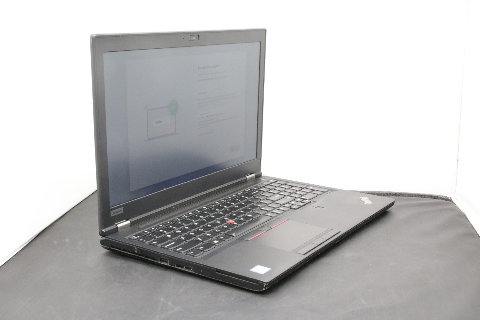 Lenovo ThinkPad P52 – i7-8850H – 16GB, 512GB, Windows 11 +Adapter
