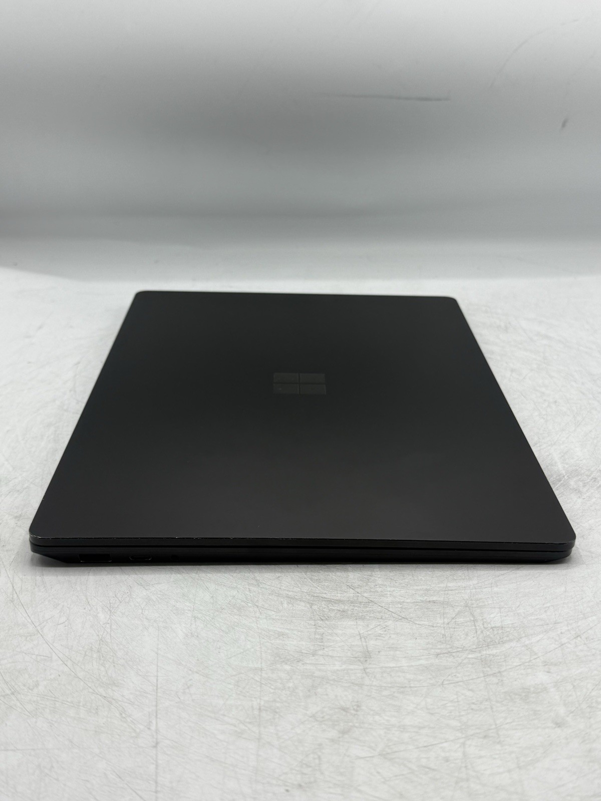 Microsoft Surface Laptop 3 1868 13.5″ Touch i7-1065G7 1.3GHz 16GB 512GB READ