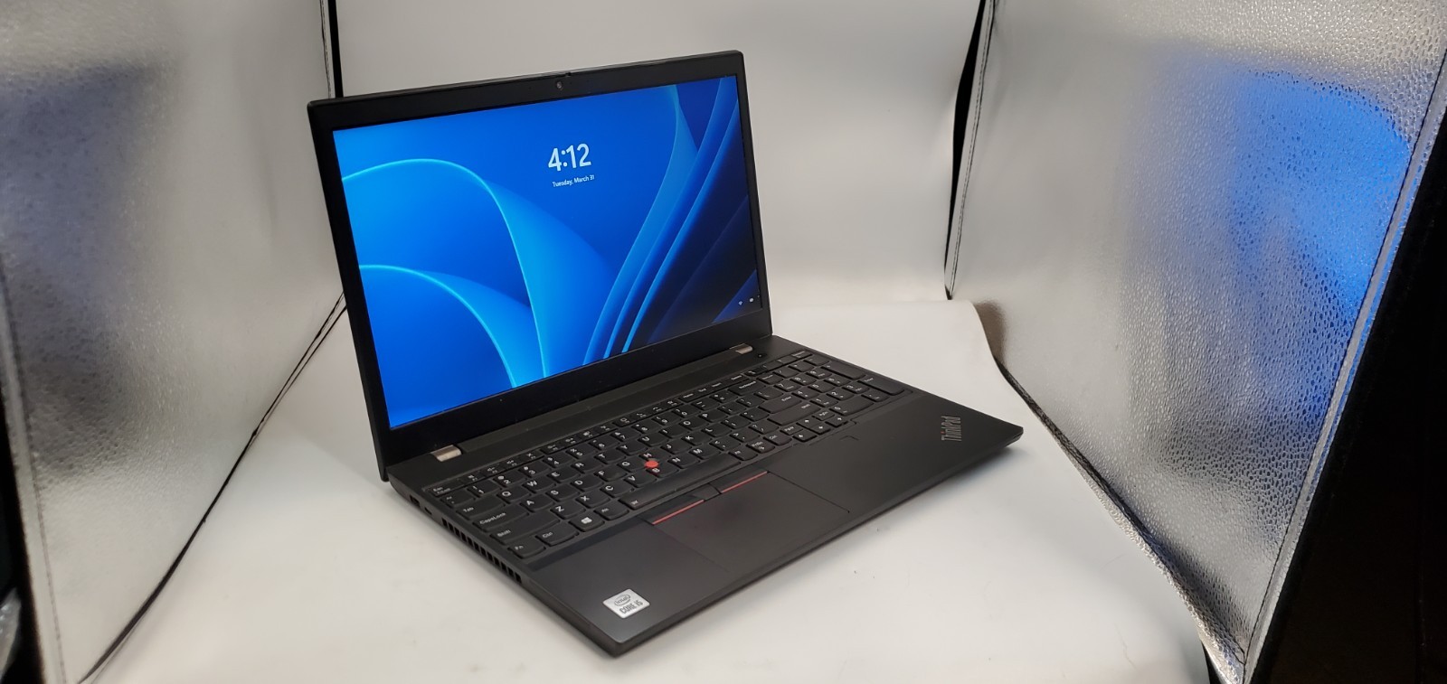 Lenovo ThinkPad T15p Laptop Gen 1 Intel i5-10th Gen 2.5GHz 8GB RAM 256GB SSD