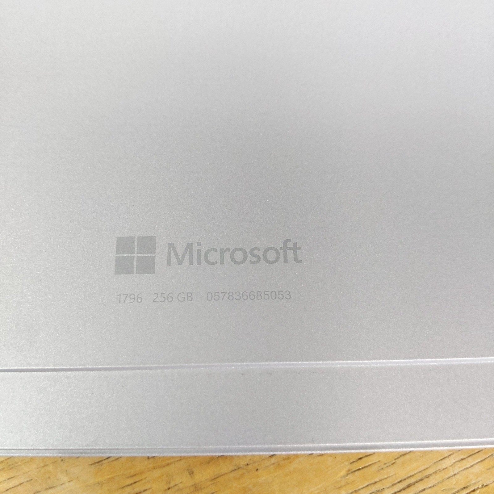 Microsoft Surface Pro 6 12.3″ i5 8GB 256GB SSD Tablet Only Tested Working
