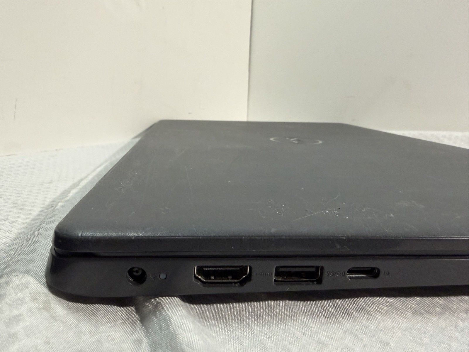 Dell Latitude 3510 15.6” FHD Laptop i5-10210U 16GB RAM 256GB SSD Win 11 Pro