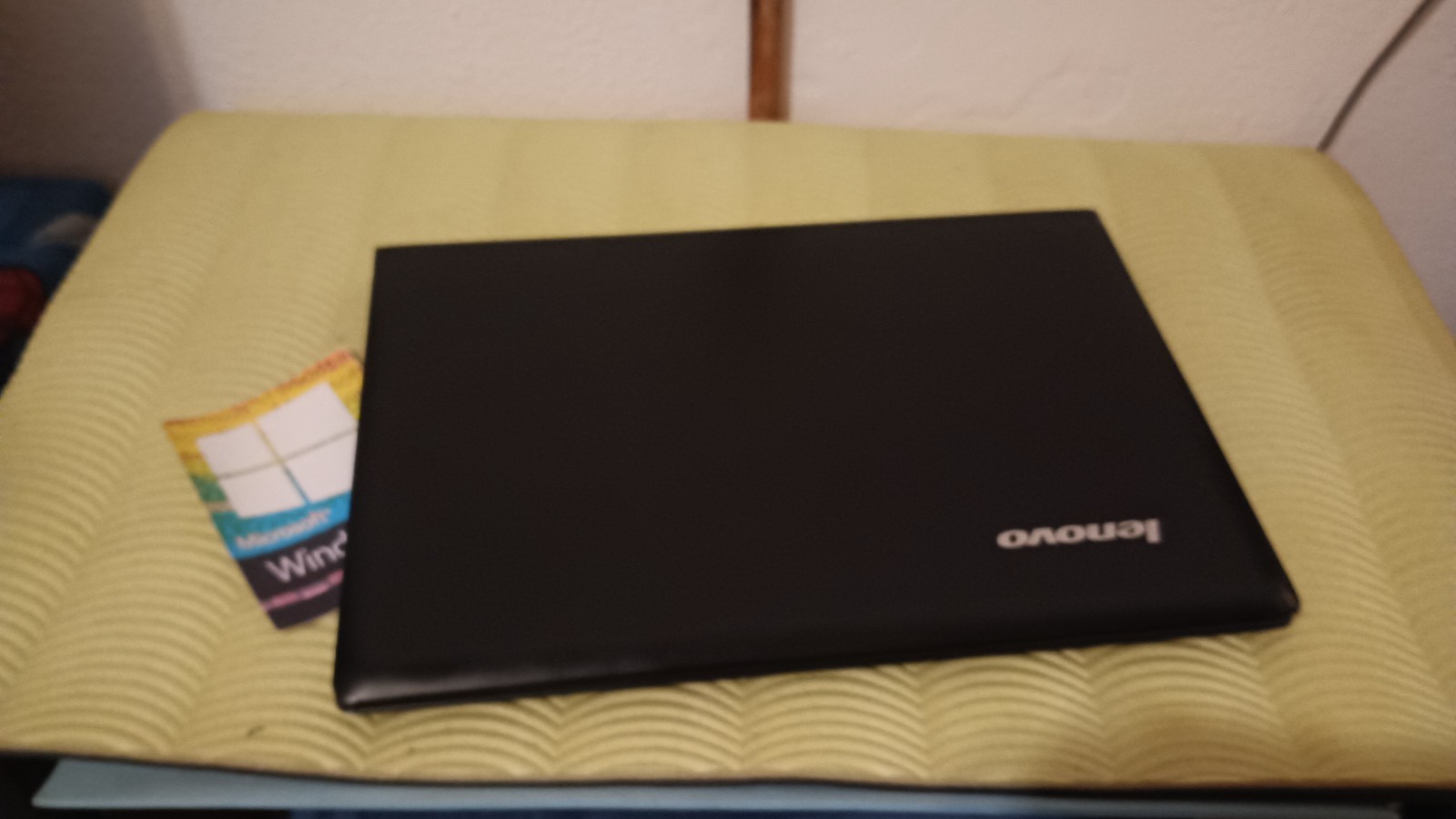 Lenovo Z50-75 15.6″ AMD A8-7100 4C+4G 8gb 128gb AMD t5 m230 2gb