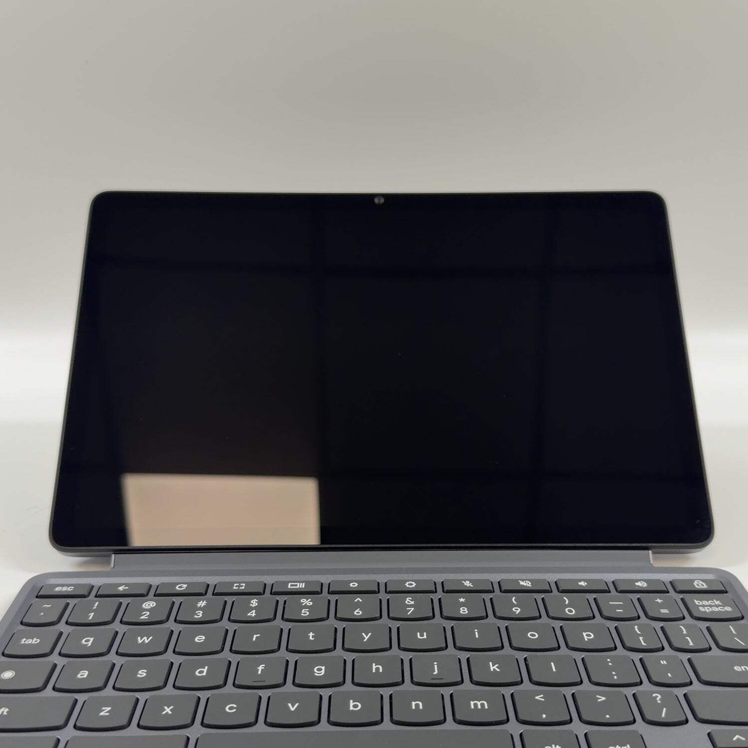 Lenovo Chromebook Duet 11 11″ Kompanio 838 2.6GHz 4GB RAM 64GB SSD