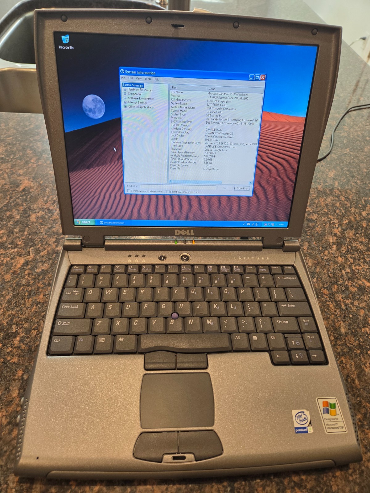 Collector-Grade Dell Latitude C400 Laptop Bundle – The Ultimate 2002 Windows XP