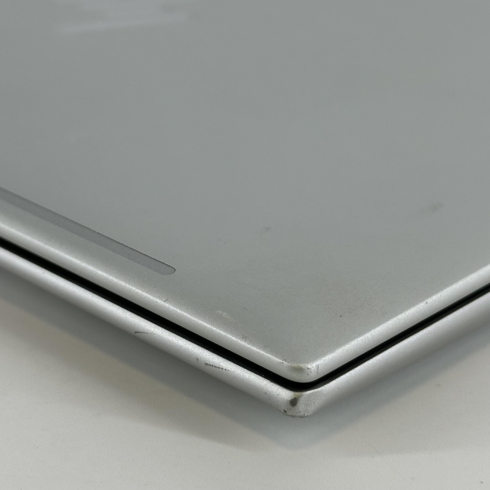 HP Elitebook 840 G9 14 2022 Silver FHD+ 1.6 GHz i5-1245U 16GB 512GB SSD Good