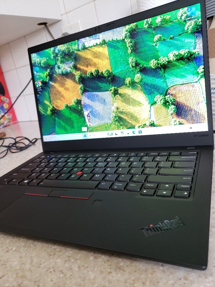 LENOVO THINKPAD X1 CARBON GEN 7 INTEL CORE i7-8665U 512GB SSD 16GB RAM WIN11H