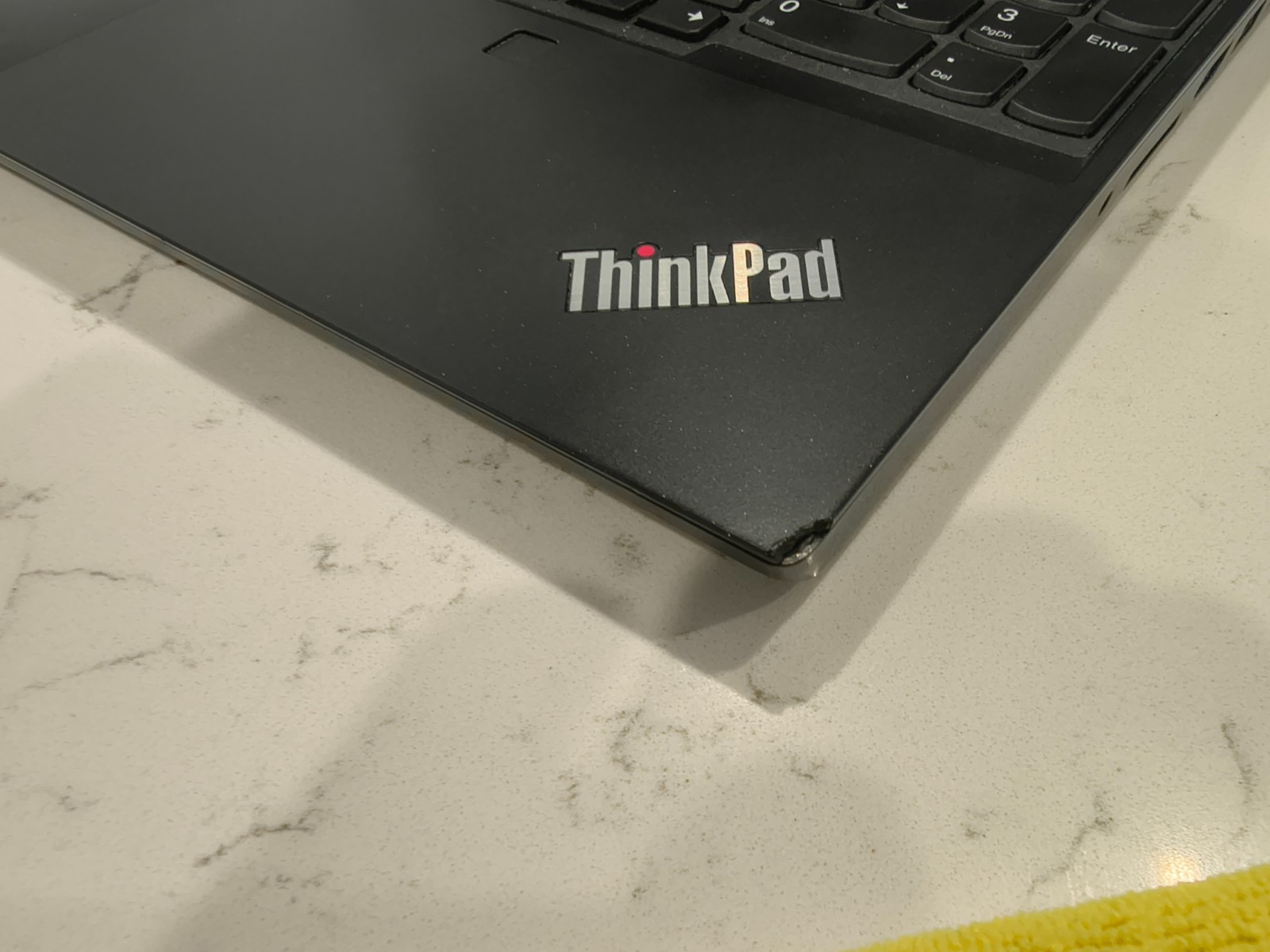 Lenovo ThinkPad T15p Gen 2 – i7 – 32GB RAM – GTX 1650 – Windows 11 Pro