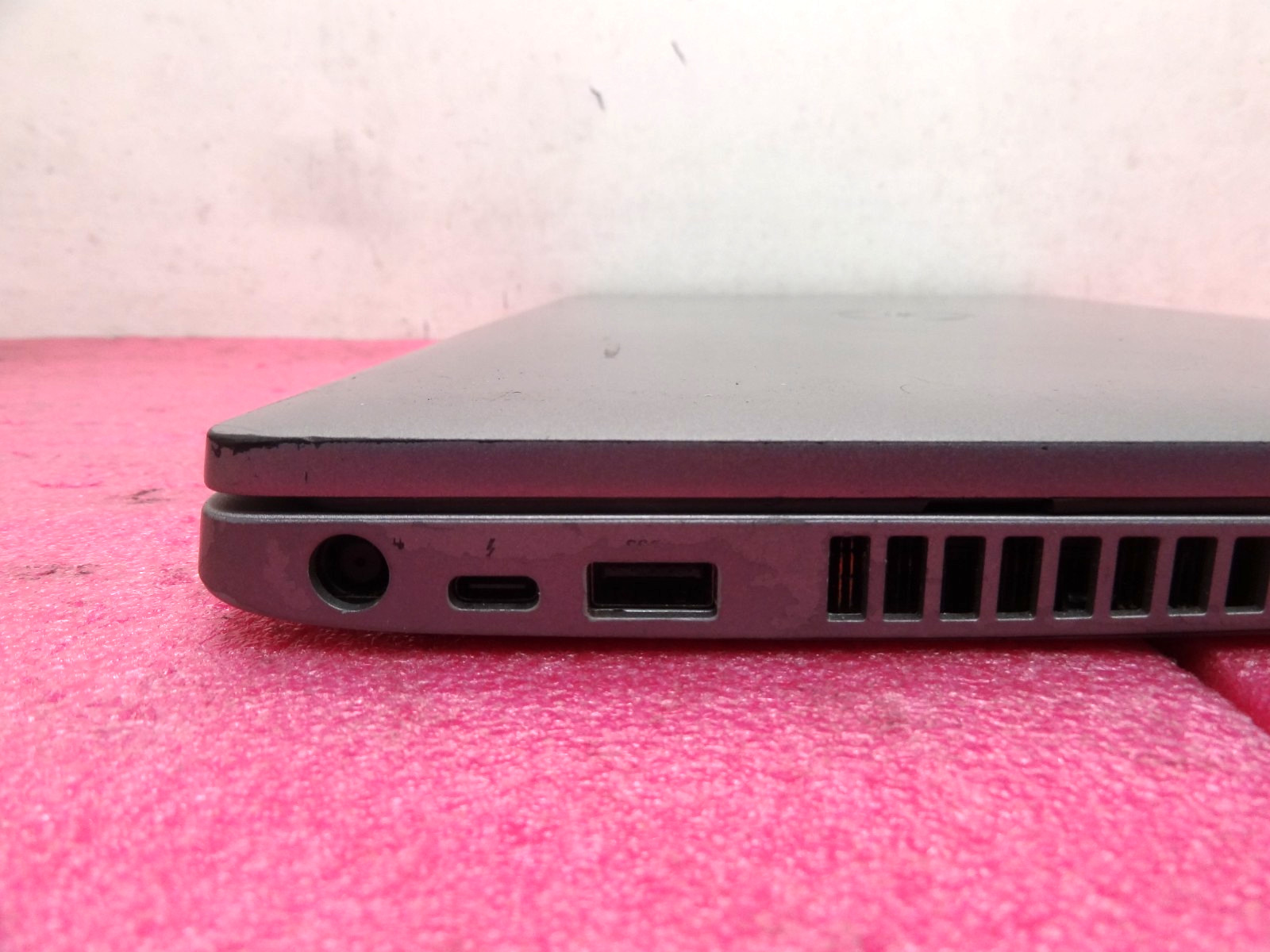 Dell Precision 3550 15.6″ i5-10310U 16GB 512GB M.2 SSD Quadro P520 W11PRO T9-A11