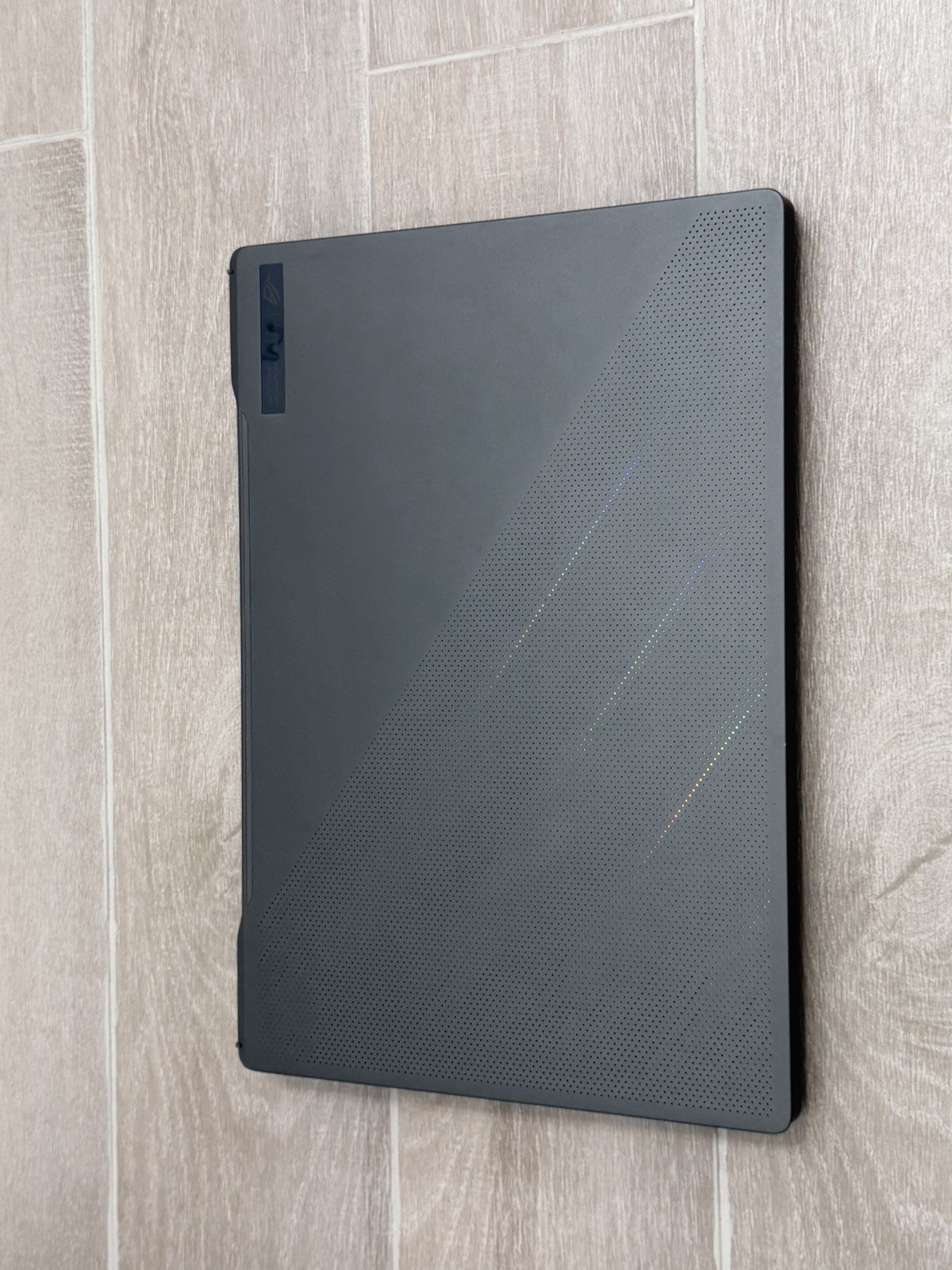 Rog Zephyrus G16 GU603 16″ Core i7-13620H GeForce RTX 4060 16GB RAM 512GB NVMe