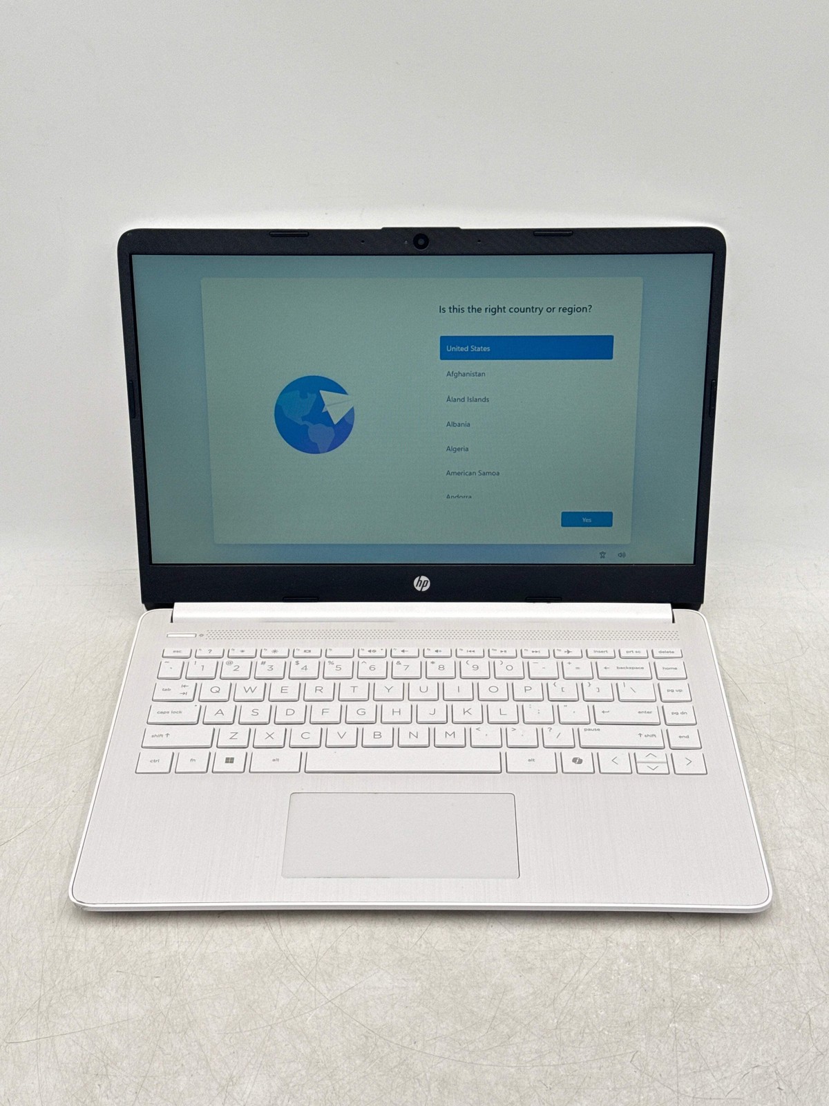 HP Laptop 14-dq3000dx 14″ Intel Celeron N4500 4GB RAM 64GB SSD