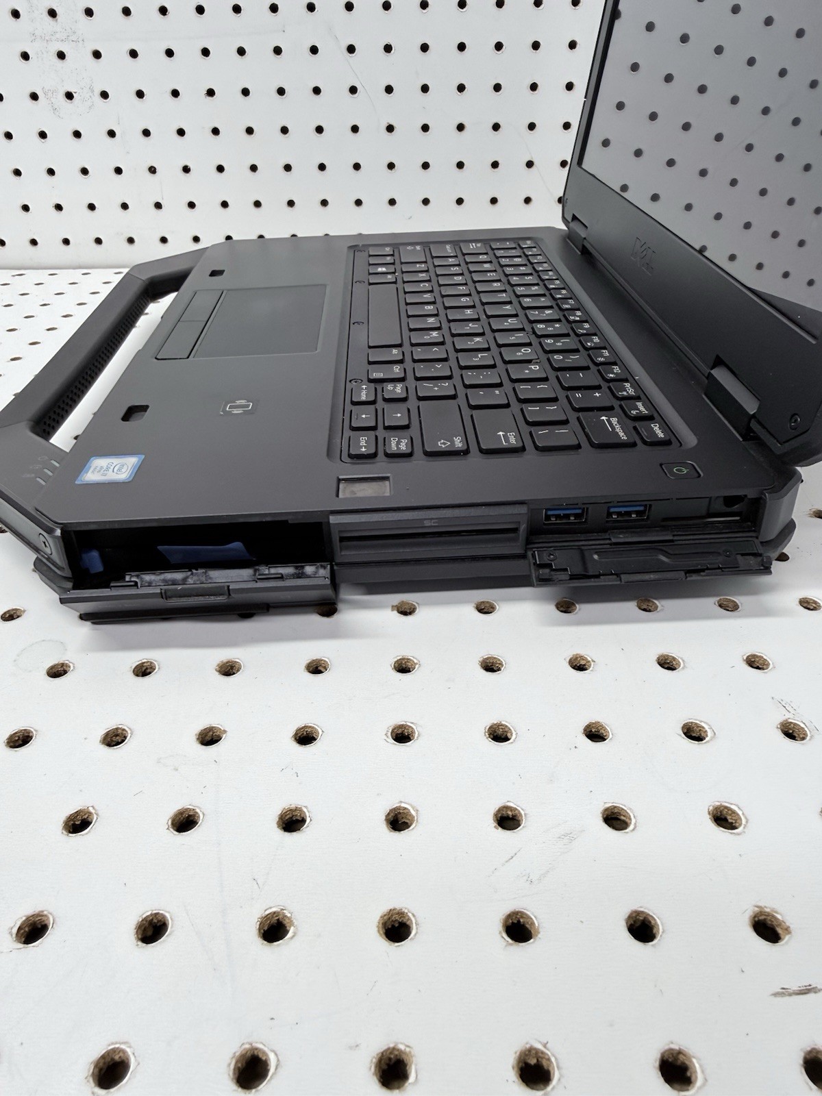 Dell Latitude 14 Rugged 5414 | I7-6th Gen | 32 GB RAM | 256 GB SSD | Wind 11 P