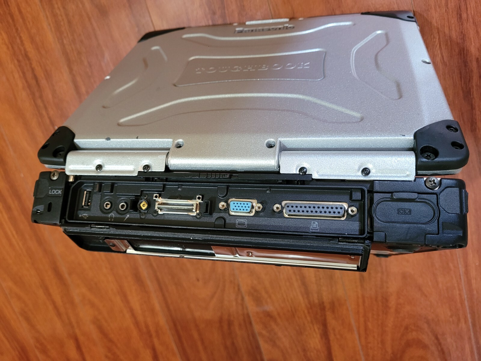 PANASONIC TOUGH LAPTOP CF29 MK4/OFFICE 2007/ 60GB /NON-TOUCH/ / DB9 SERIAL