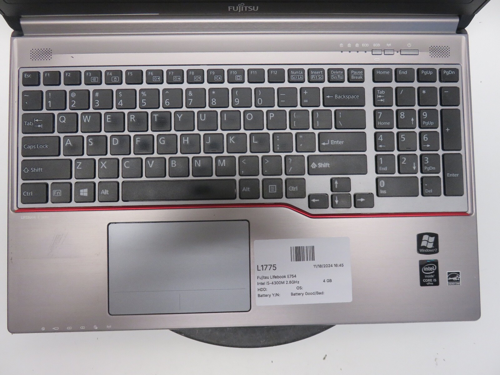 Fujitsu Lifebook E754 Intel i5-4300M 2.6GHz 4 GB NO HDD No Batt