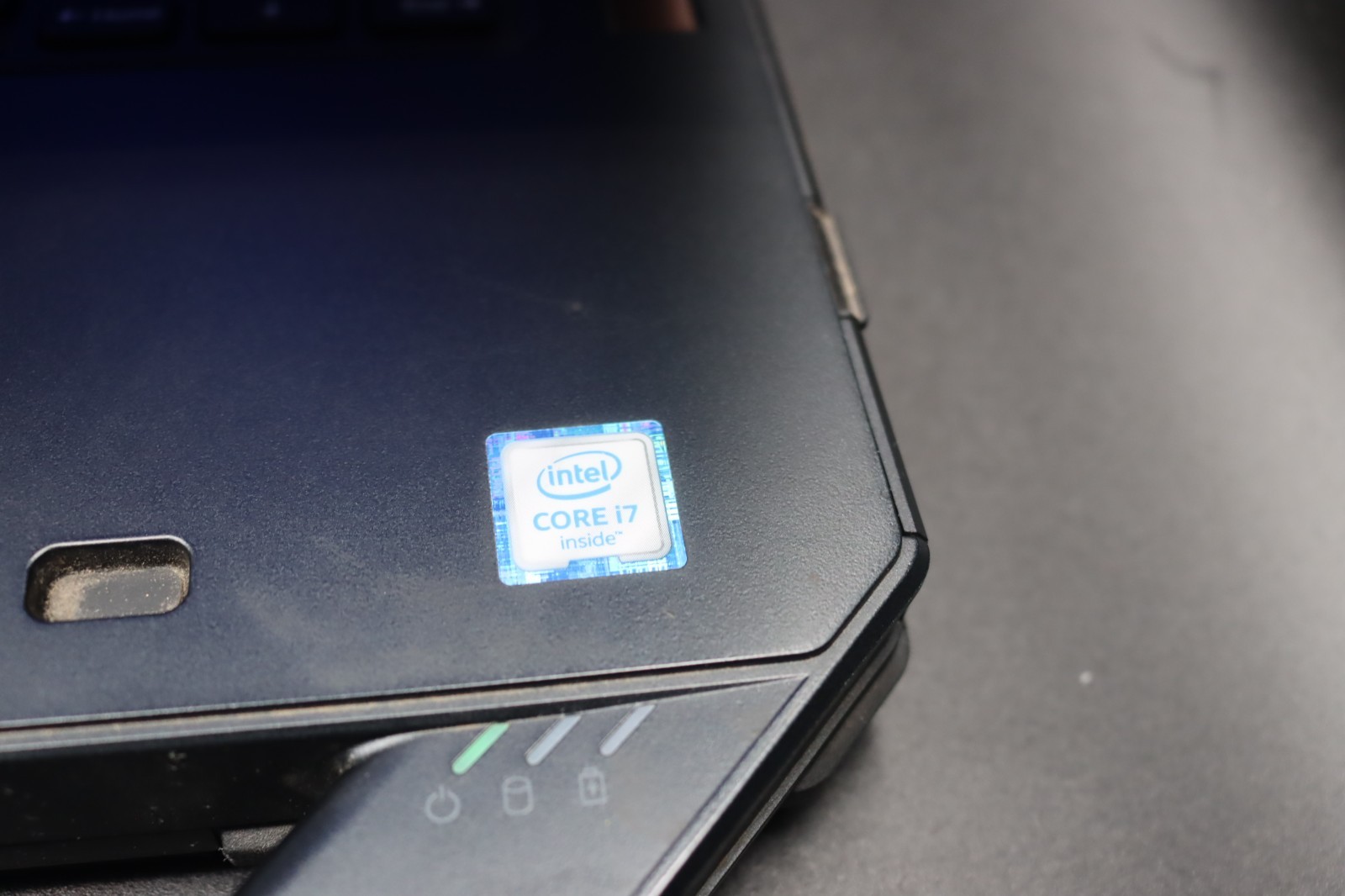 Dell Rugged 5414 (16GB Ram, Intel Core i7 6th Gen, 128GB) Radeon Graphics
