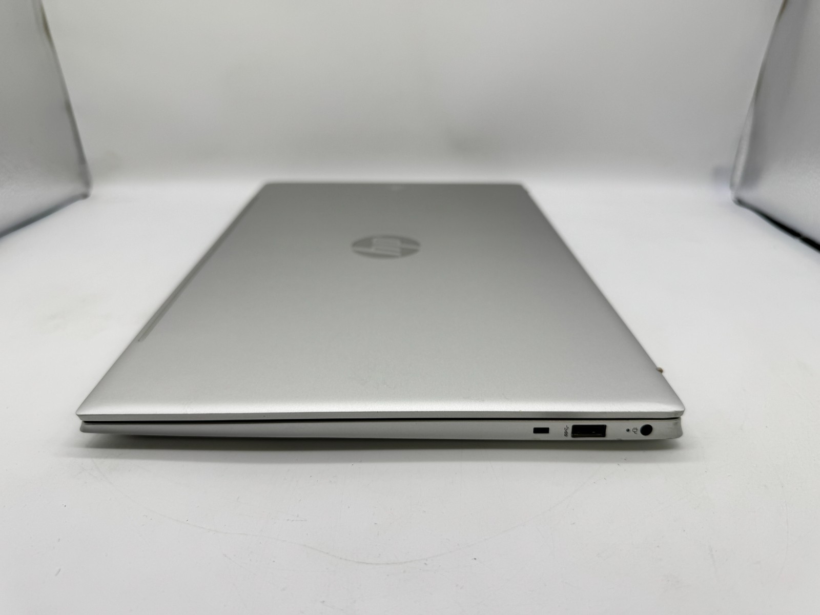 HP Pavilion 15-eg0025nr 15.6″ Laptop intel i7-1165G7 2.80GHz 16GB RAM 512GB SSD