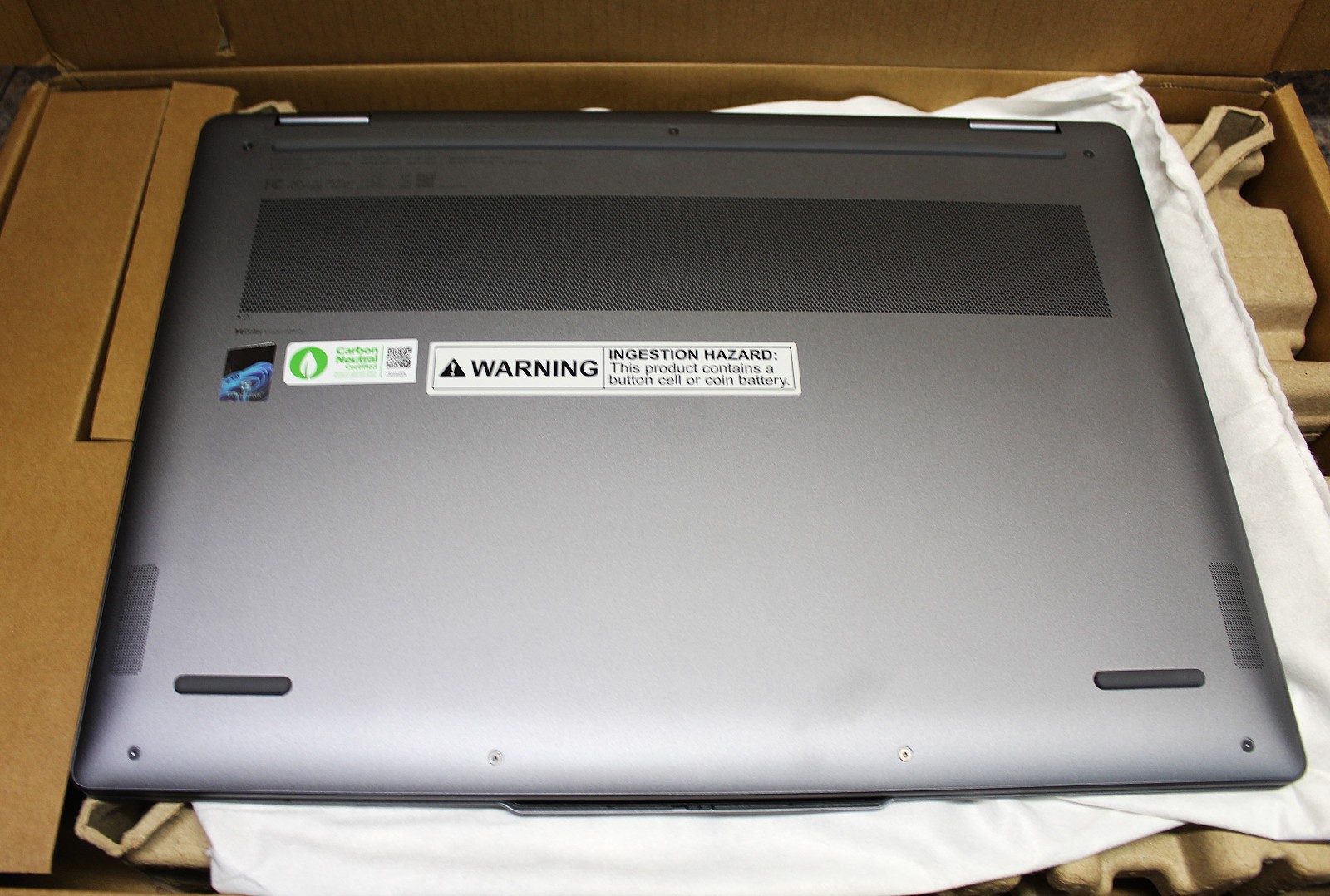 Lenovo YOGA 7 2-In-1 Computer With Box- Keyboard and Mouse