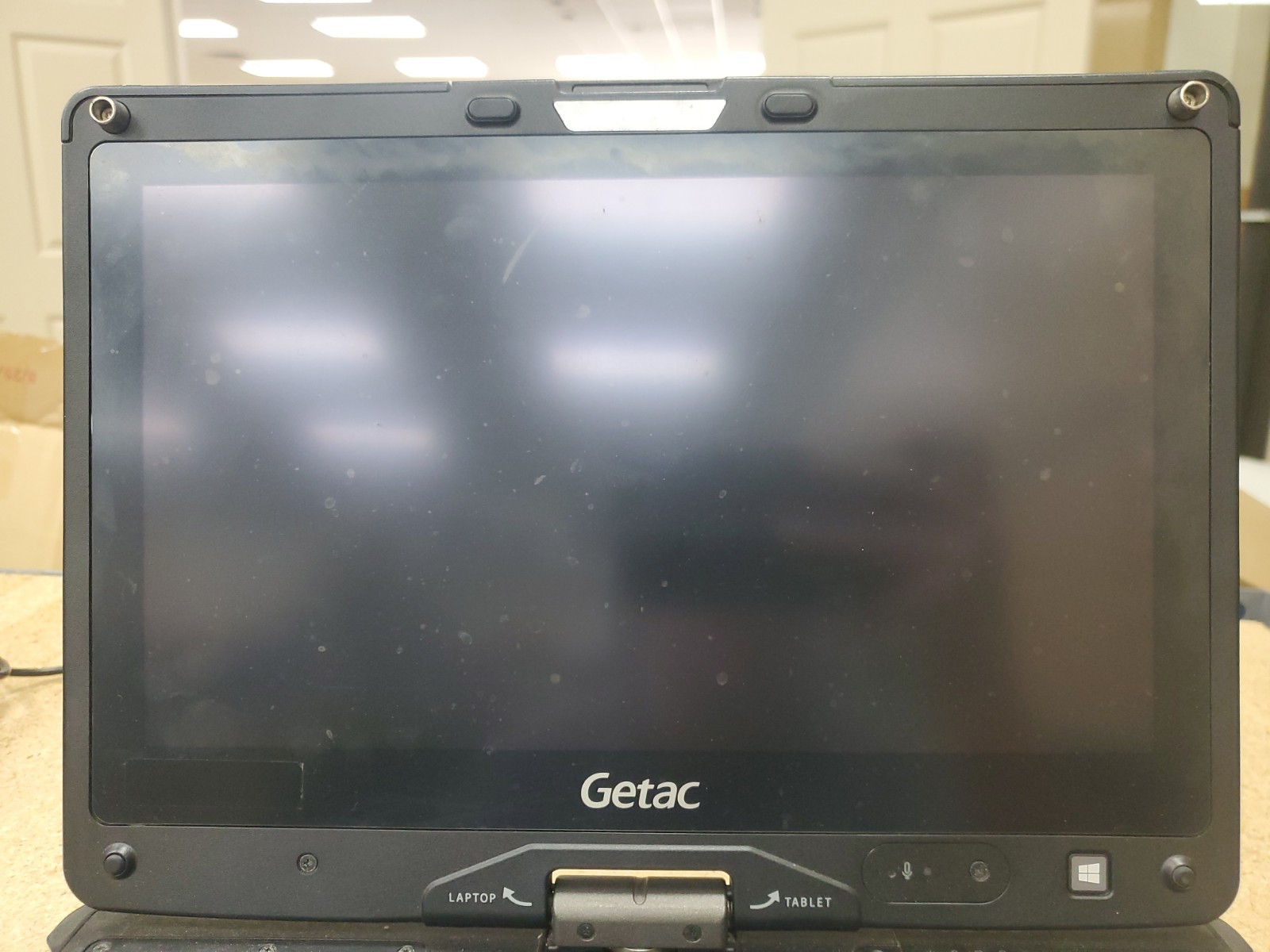 GETAC V110 Laptop Tablet Touch Screen i5-4300U 1.90GHz 8gB No HDD 9684hrs