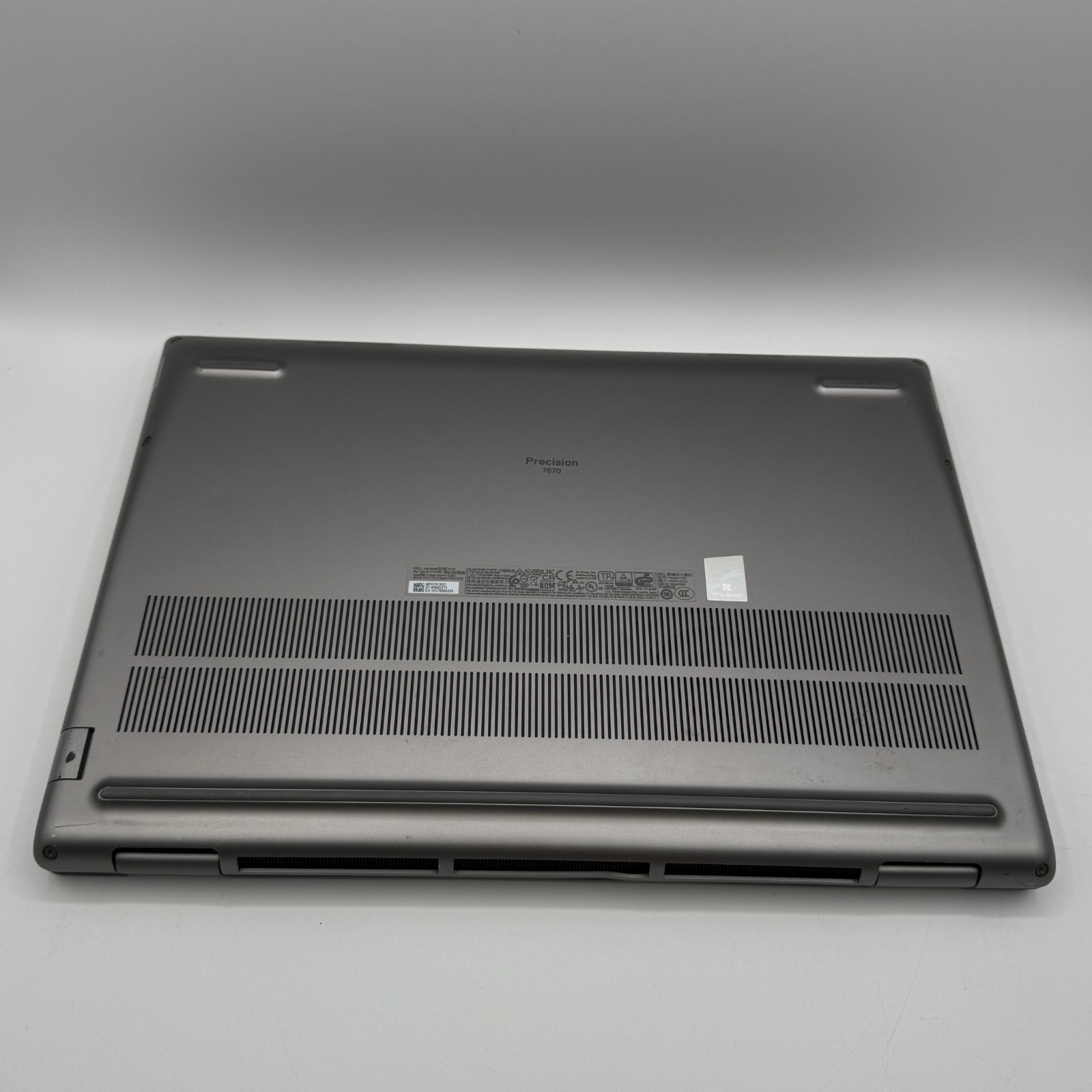 Dell Precision 7670 16″ i9-12950HX RTX 3080 Ti 16GB 8GB RAM 512GB SSD Win11 Pro