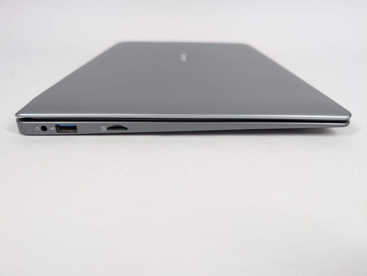Jumper EZbook X3 13.3″ N3350 1.1GHz 6GB RAM 64GB EMMC