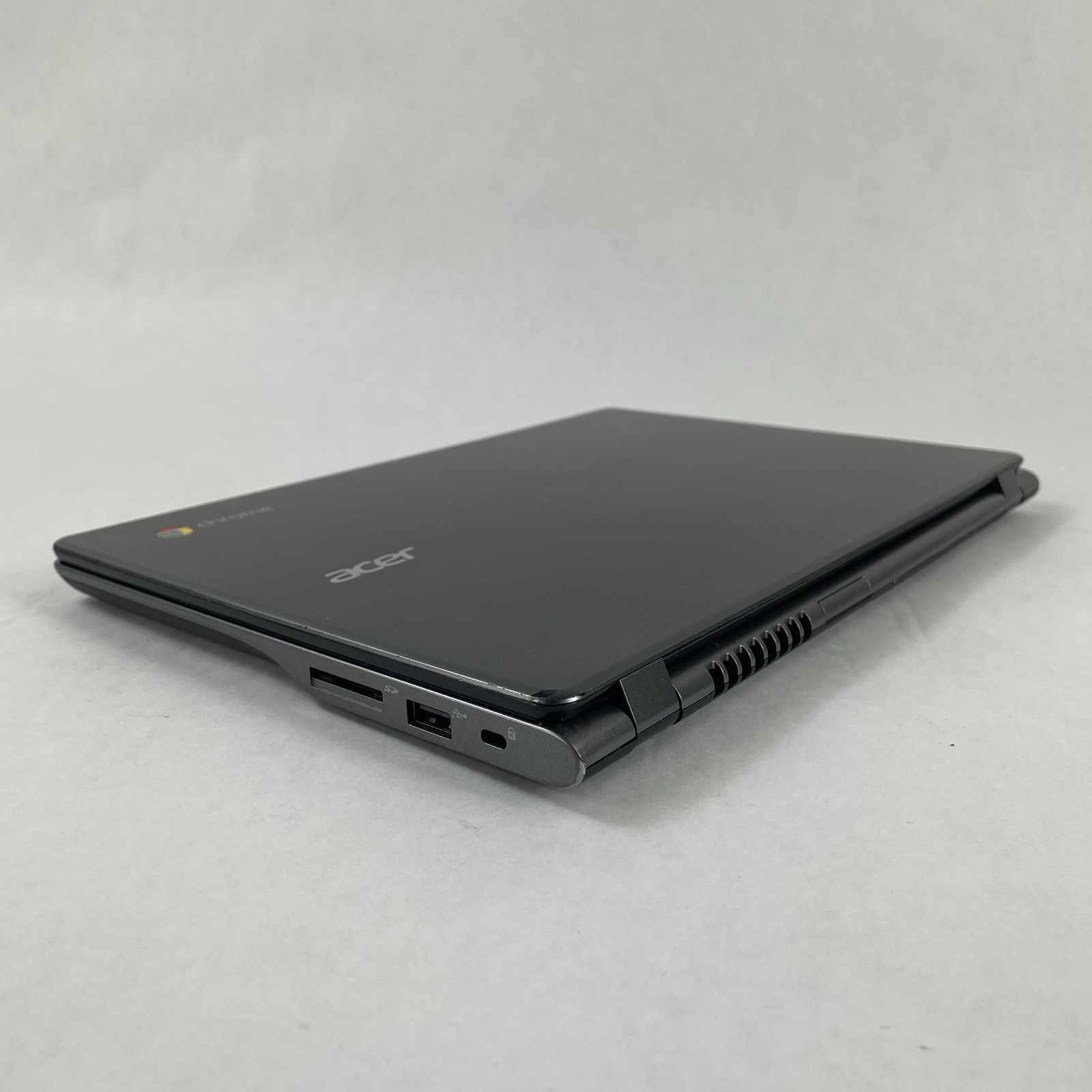 Acer Chromebook C720 11.6″ Celeron 2955U 1.40 GHz 2 GB RAM 16 GB SSD No AC