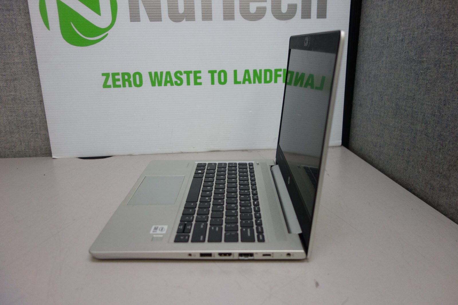 HP ProBook 430 G7 13.3″ i5-10210U 1.6GHz 16GB/512GB m2 SSD UBUNTU Laptop + AC