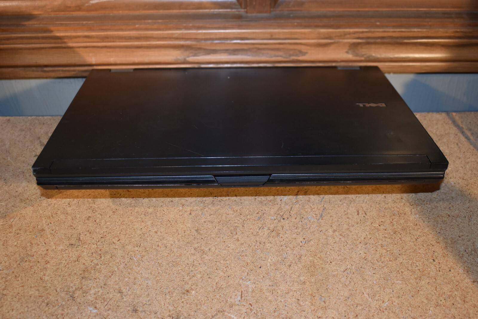 Dell Latitude E6500 P8700 2.53GHz 320GB HDD 1920×1200 WUXGA Windows 7 Pro 64-bit