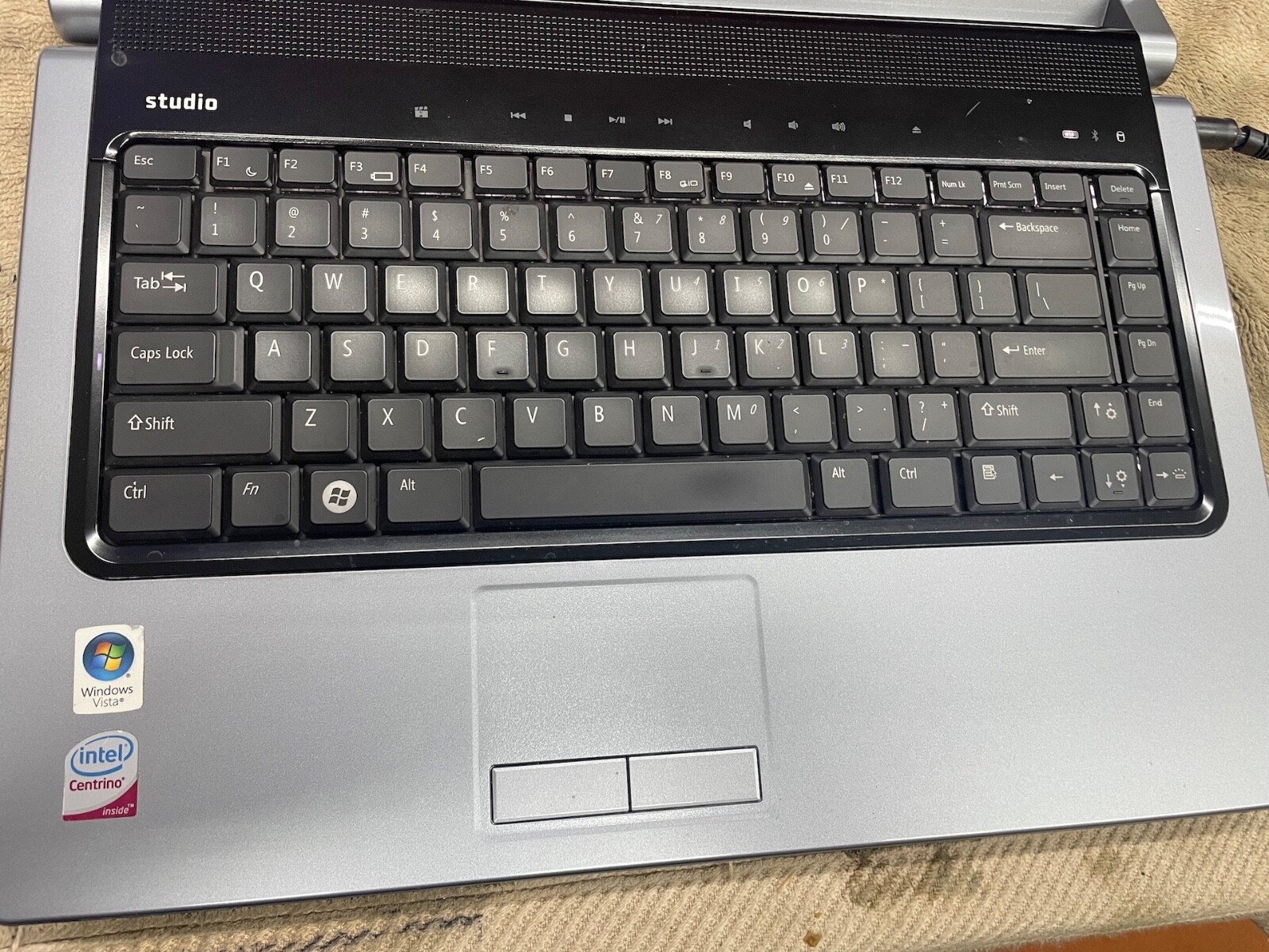 DELL STUDIO 1537 T6400 CPU – PP33L + Power Adapter READ!