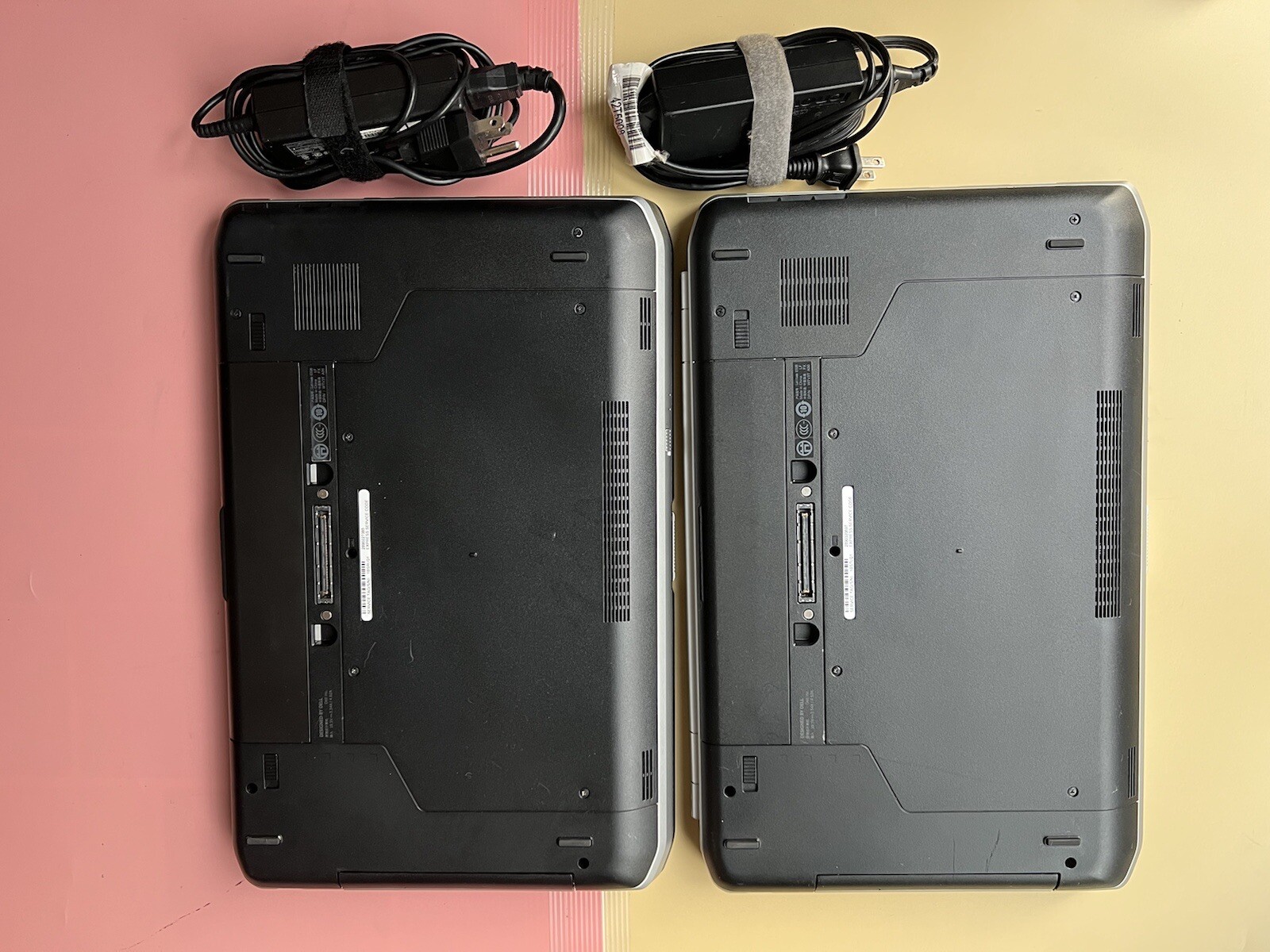 Lot of 2 Dell Latitude E5520 15.6″ Core i5-2410M 4GB RAM 500GB HDD WEBCAM HDMI