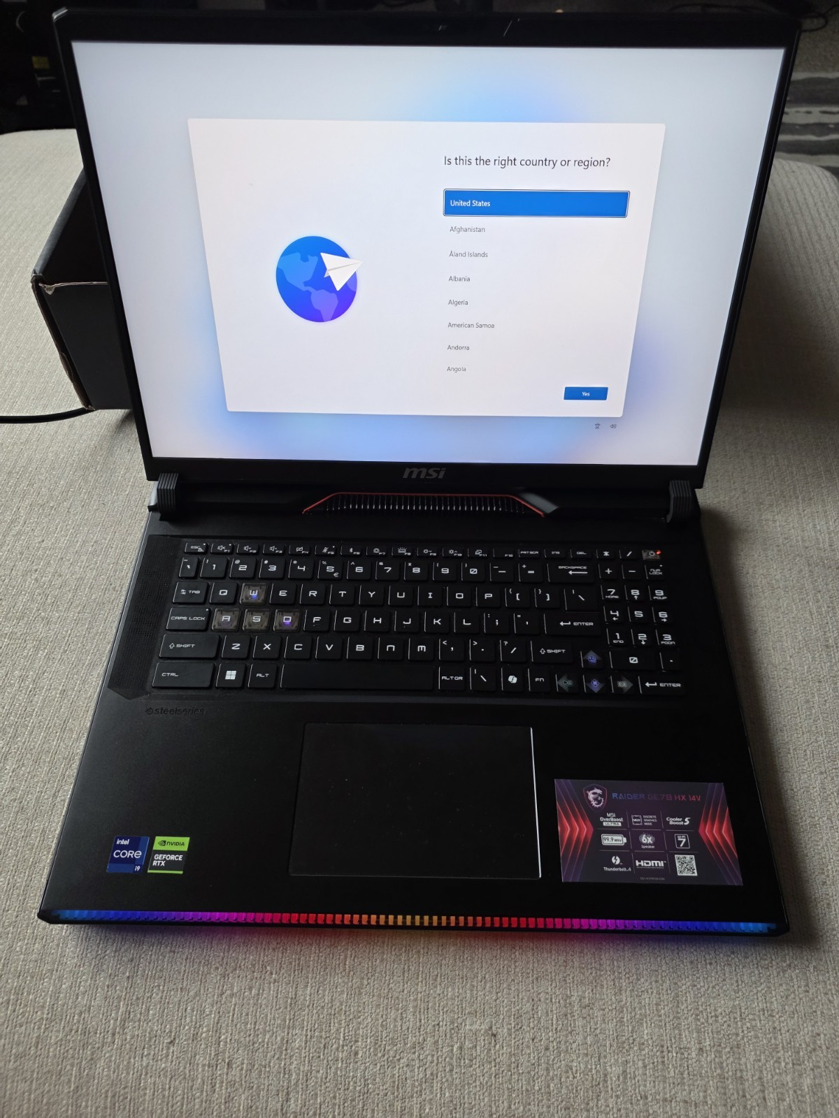 MSI Raider GE78HX 17″ QHD+ 240 Hz Gaming Laptop i9-14900HX RTX 4070 32GB RAM 1TB