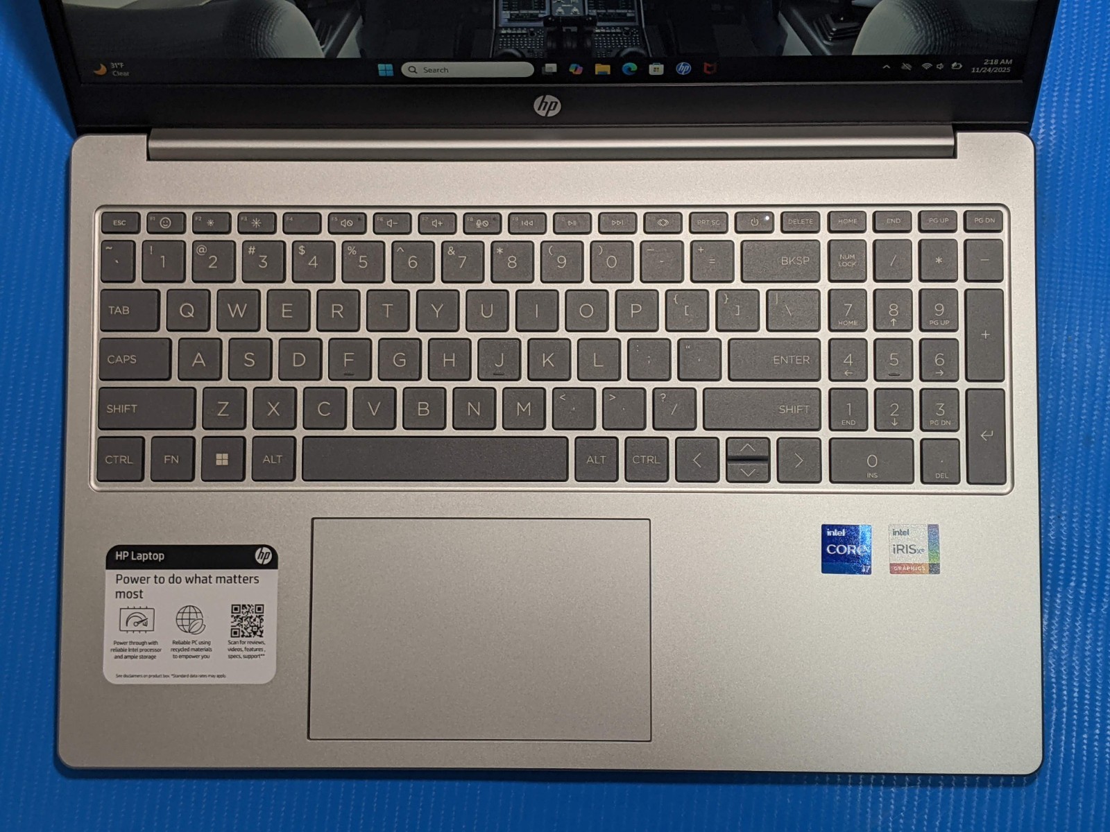 HP 15-fd0107dx 15.6″FHD TOUCH i7-1255U 1.7GHz 16GB 512GB SSD W11Home 98tt +PA
