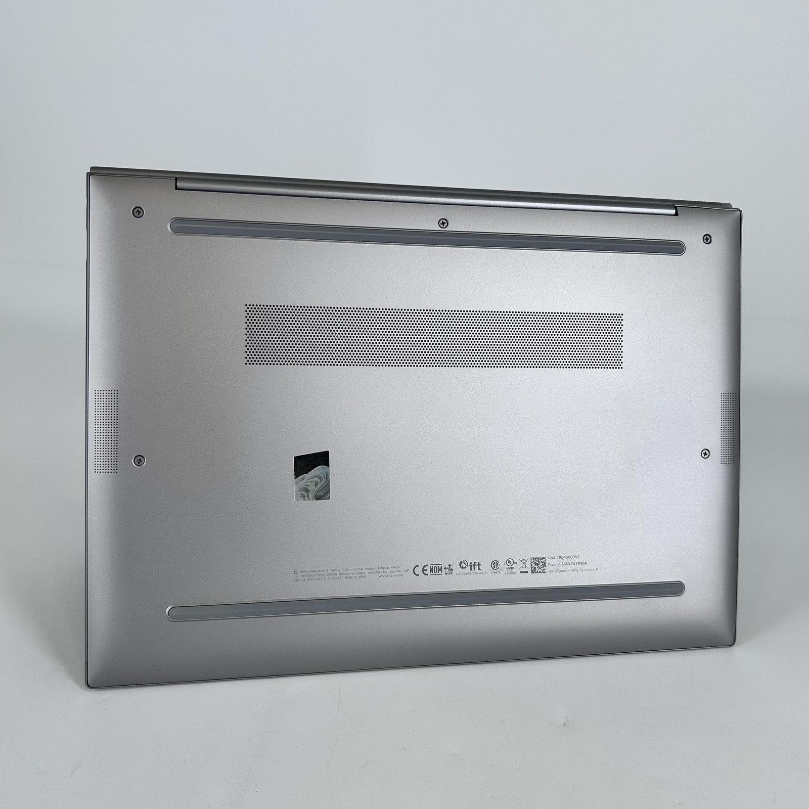 HP ZBook Firefly 14 G11 Silver FHD+ 1.7 GHz Ultra 7 165U 32GB 1TB SSD Very Good