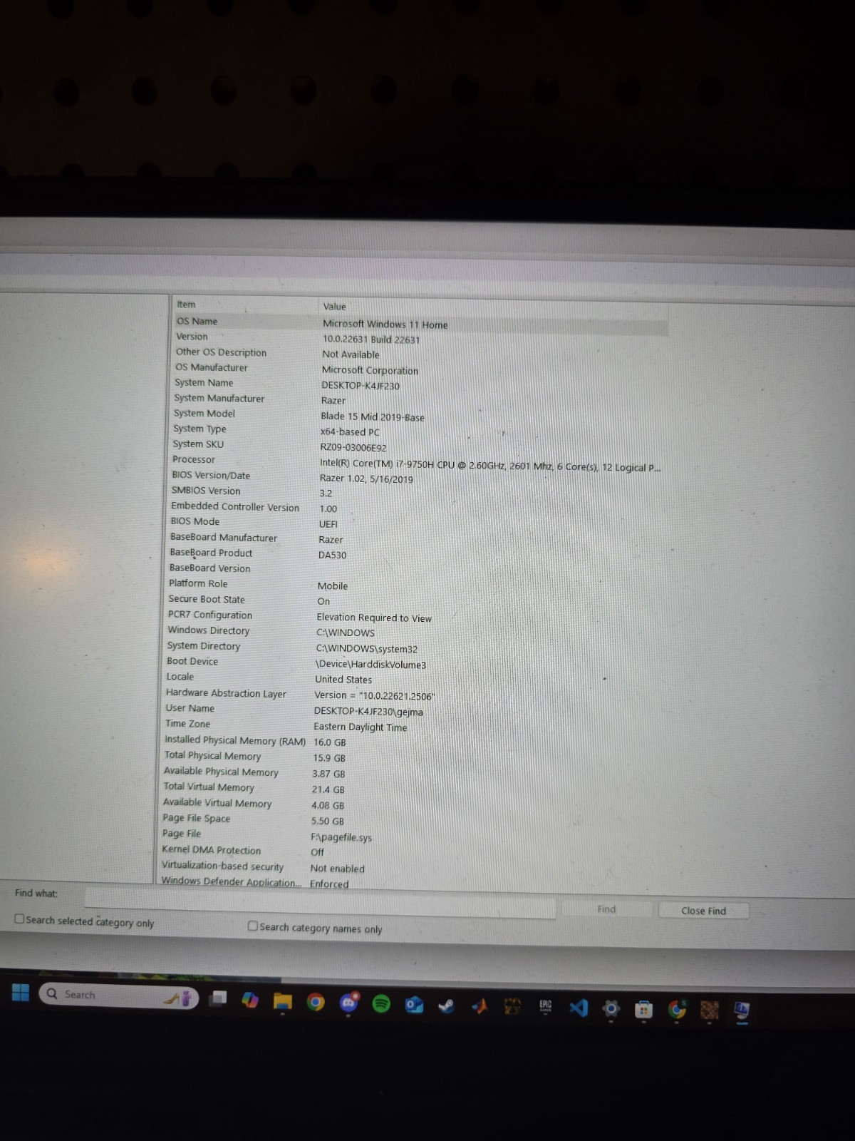 Razer Blade 15 Gaming Laptop i7-10750H, NVIDIA GeForce RTX 2060, 15.6″ 