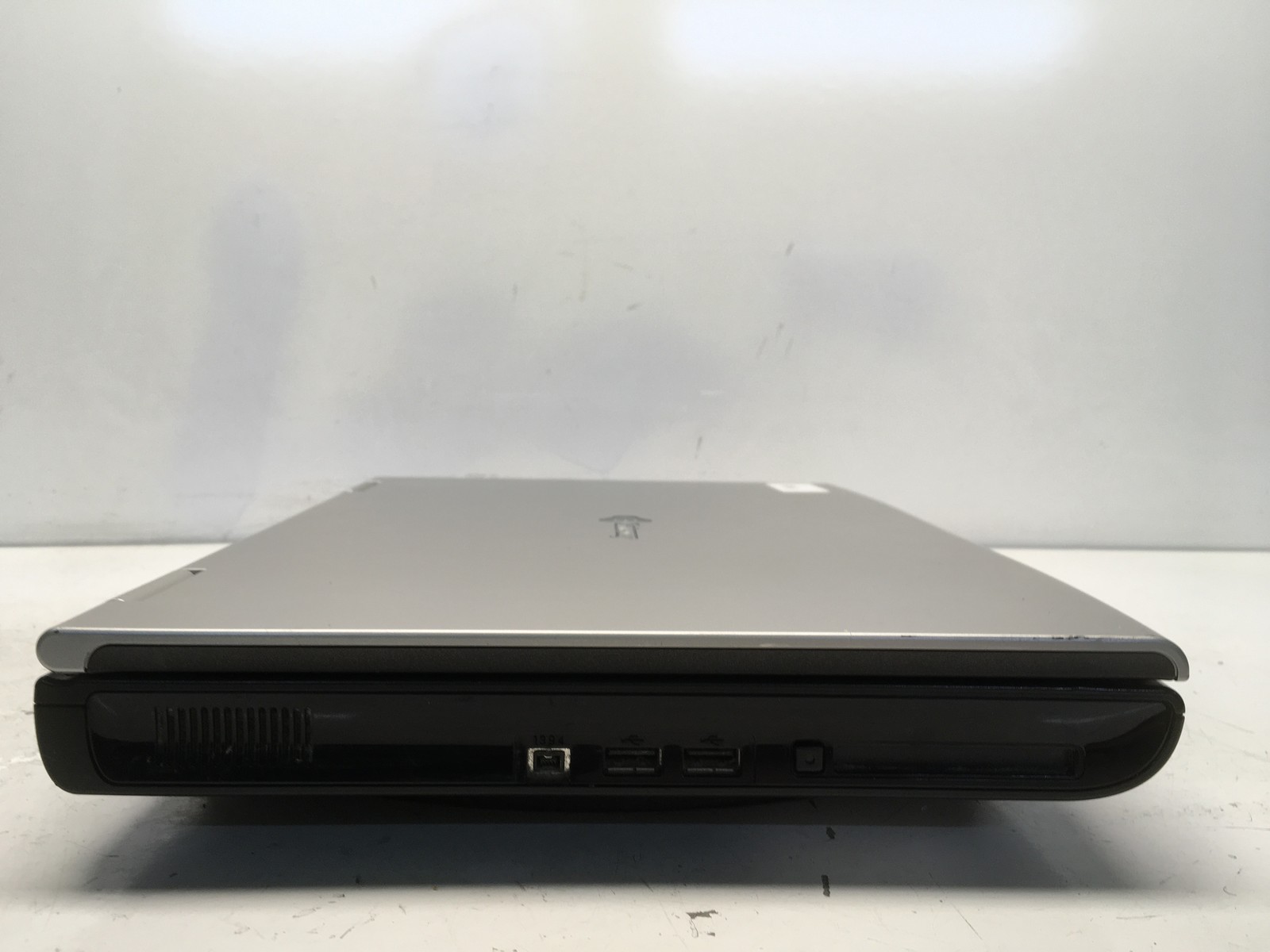 Gateway 7322 Mobile Intel Pentium 4 1860MHz 480 MB NO HDD No Batt