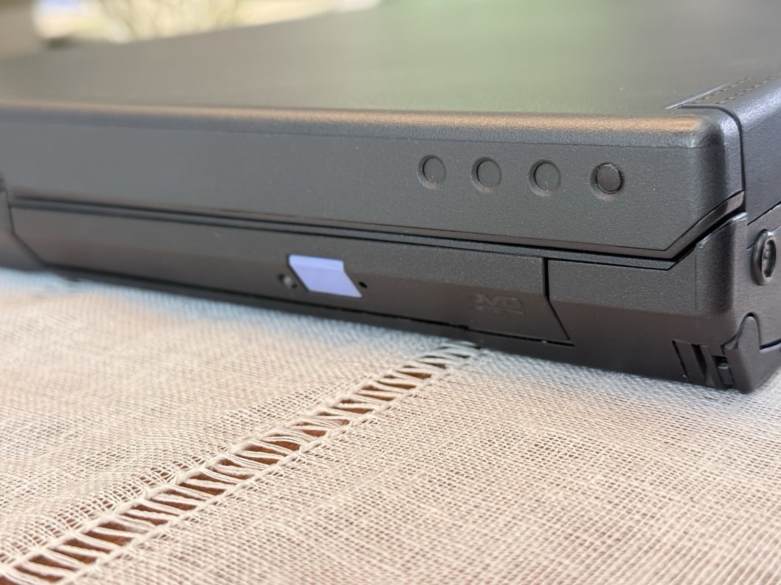 IBM ThinkPad i Series 2621-460 Laptop – Floppy, Serial, CD, BOOTS, BAD HDD