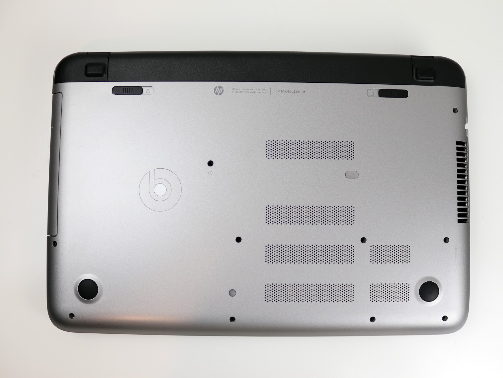 HP ENVY 15-k000 15.6” Full HD Touch Intel Core i7-4710HQ 512GB SSD 8GB RAM