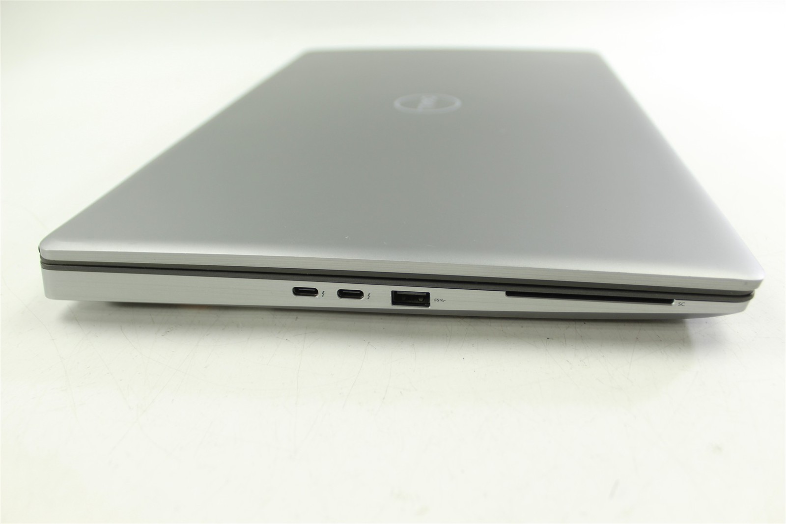 Dell Precision 7750 17.3″ FHD i7-10875H 2.3GHz 512GB SSD 64GB RAM W11P RTX 4000