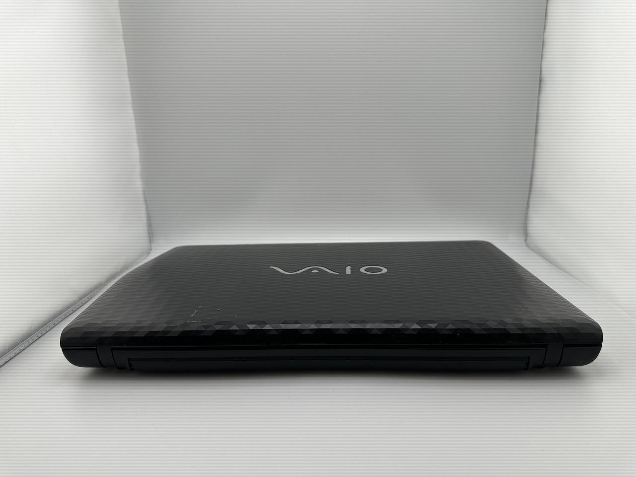 Sony VAIO PCG-71912L 15.5″ Laptop w/ Charger – For Parts 035-2