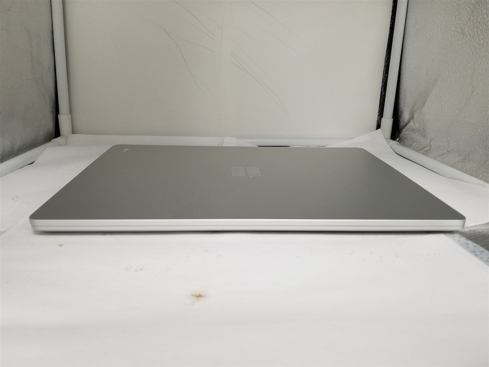 Microsoft Surface Laptop Go Core i5 12.4″ 8GB/256GB Silver See Details VD6228