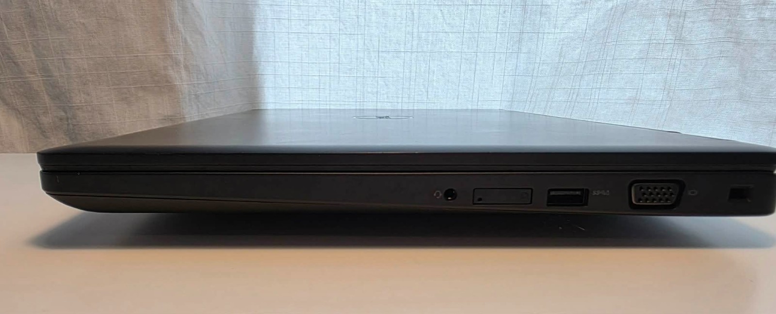 Dell Latitude 5590 i5-8250U 8GB RAM 256GB SSD 15.6″ FHD Windows 10