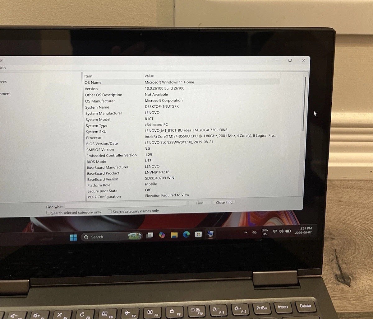 Lenovo Yoga 13.3” Touchscreen Laptop i7 8th Gen CPU 8GB 120GB SSD Win 11H + AC
