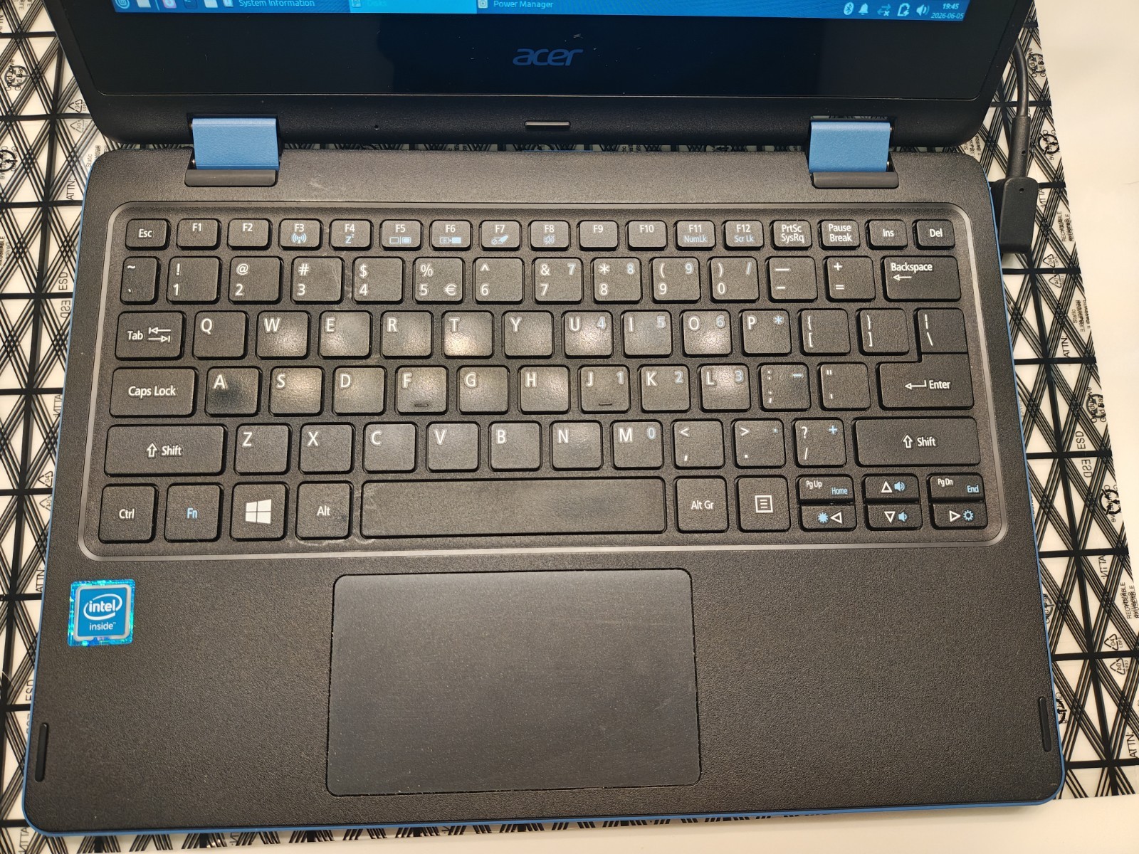 Acer Aspire R3-131T 11.6″ Touch Celeron N3160 4GB 500GB & Asus VivoBook E410_MA