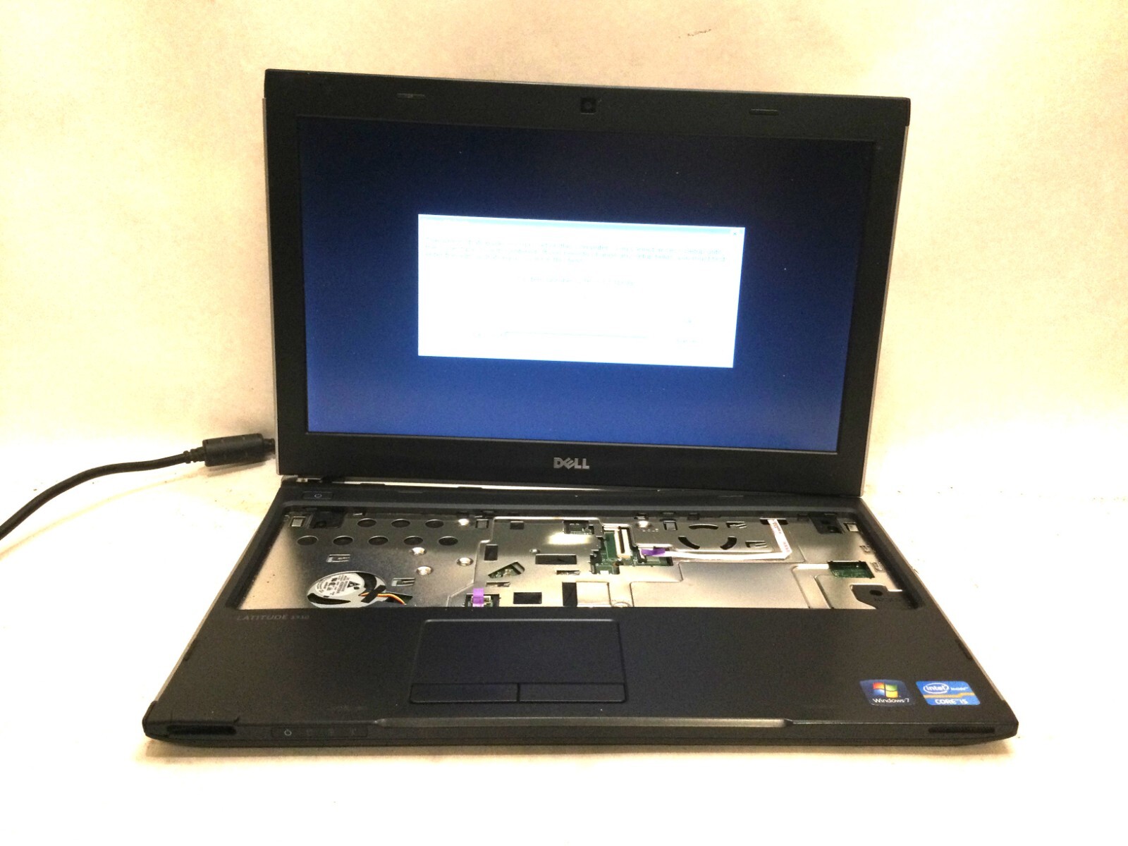 Dell Latitude 3330 13.3″ / Intel Core i3-2375M / (BIOS LOCKED!) MR