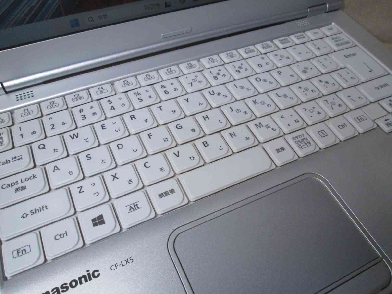 Panasonic Notebook CF-LX5YDKVS Core i5-6200U 2.3GHZ 4GB SSD 500GB Win 11 Pro