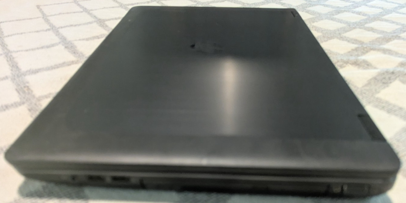 HP Zbook 17 G2, I7-4180mq, Nvidia Quadro K3100M, 32GB, 500GB SSD, 1TB HDD W11P