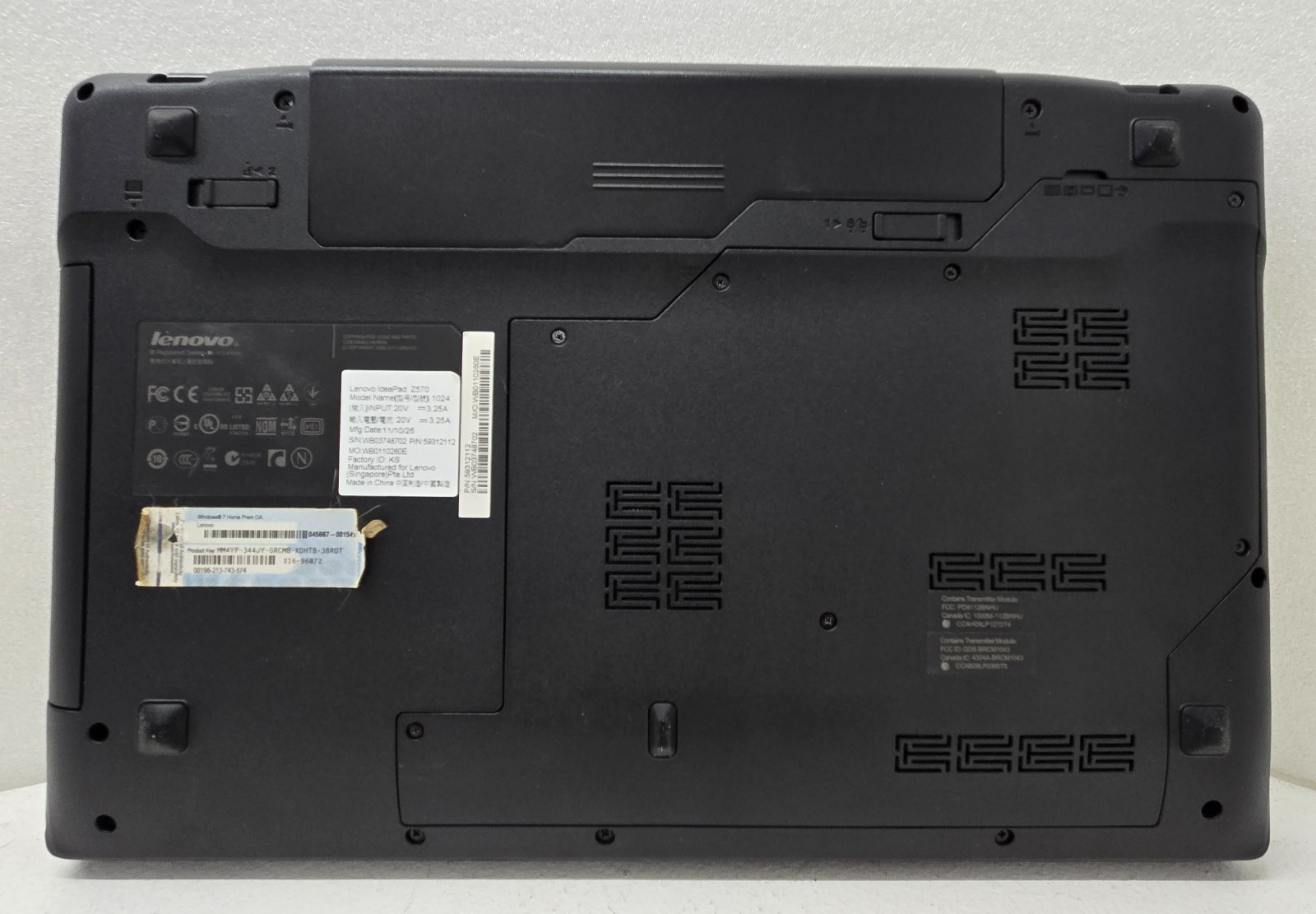 Lenovo ThinkPad Z570 15.6″ Laptop Intel i5 2430M 8GB 750GB HDD NO OS (FL)