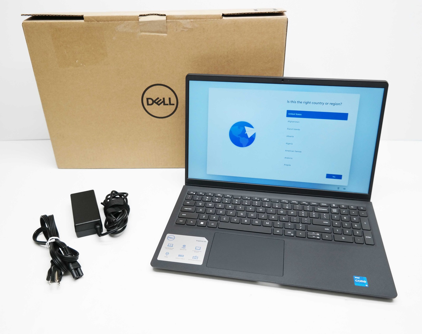 Dell 15 i3520-5124BLK-PUS 15.6″ Core i5-1235U 8GB 512GB SSD